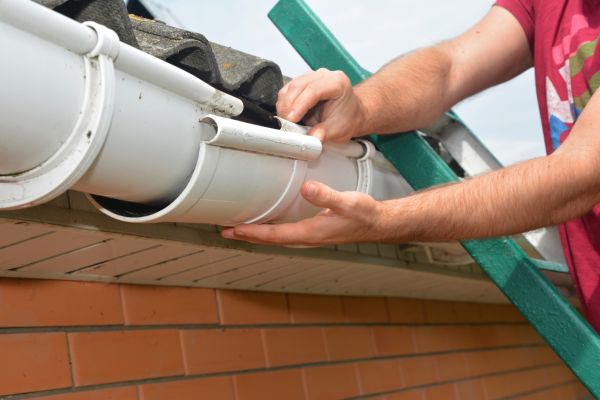 Large Gutter Repair in Missouri City