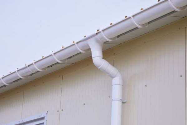 Pvc Gutter Replacement in Missouri City
